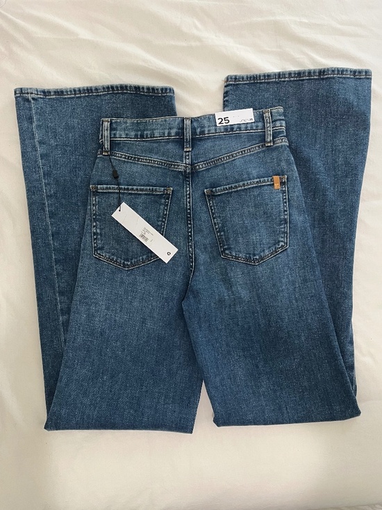 Joe's Jeans Denim - Joe’s Jeans The Goldie Palazzo Jeans in Swag Size 25